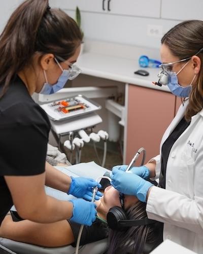Dr Brigid Mooney doing composite bonding in Arlington VA